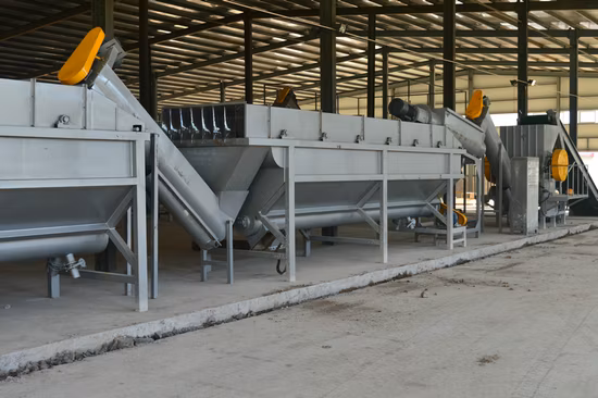 Trituratore di plastica di scarto, cestino per bottiglie di plastica di riciclaggio, trituratore per bottiglie di latte in HDPE